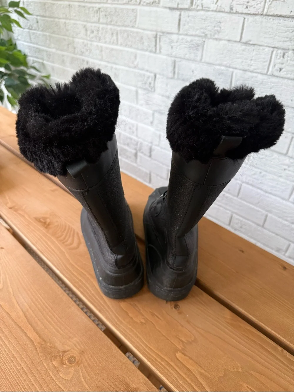 Cat & Jack classic black